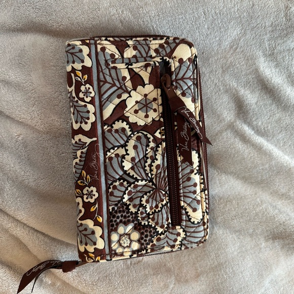 Quilted Wallet - Picture 2 of 4